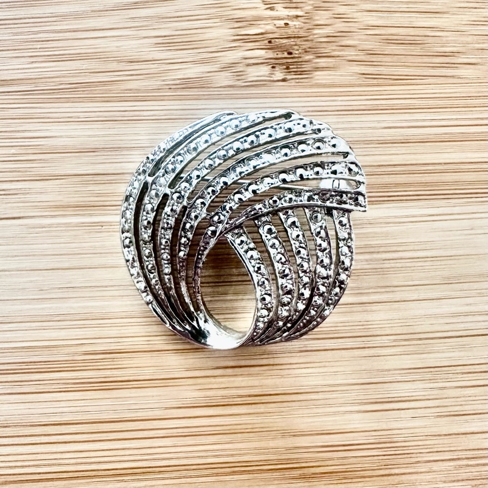 Vintage Silver Swirl Brooch Faux Marcasite Pin Art Deco Wave Circle - Picture 3 of 8
